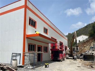 철골 아파트 건물